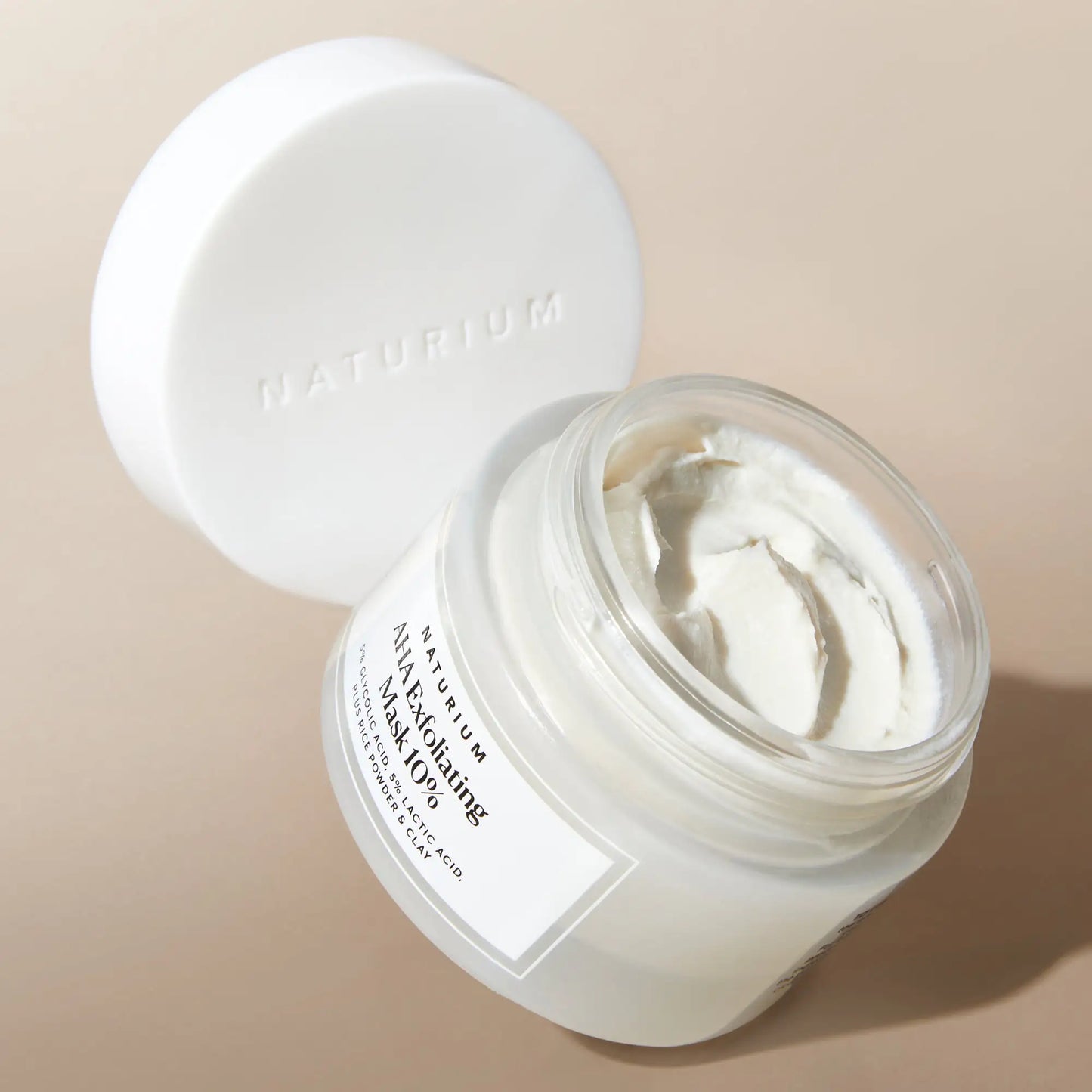 aha-exfoliating-mask-10-w0 AHAmask_0957-crop.webp