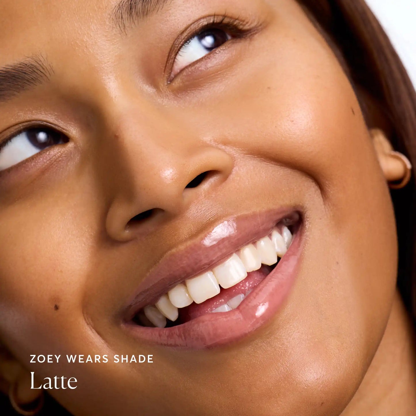 phyto-glow-lip-balm-latte-y7 NATR-60110-Alt-Images-Phyto-Glow-Lip-Balm-Latte-04.webp