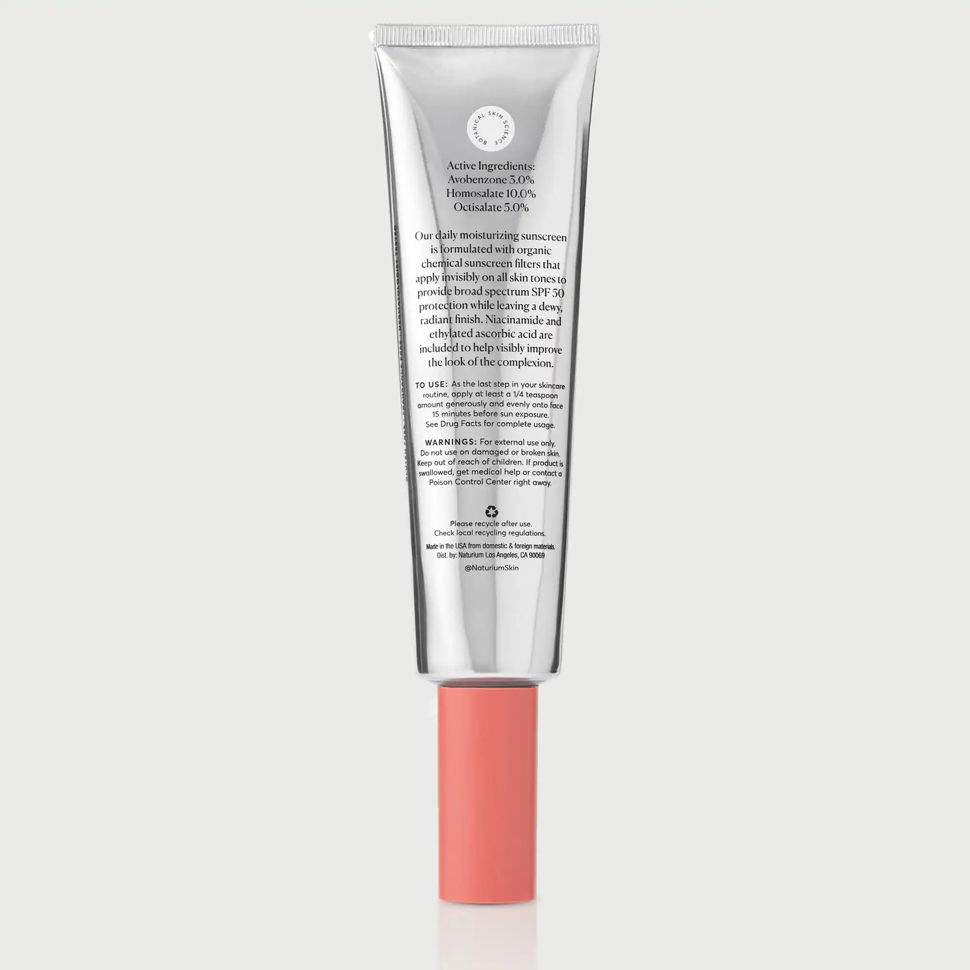 dew-glow-moisturizer-spf-50-jumbo-n1 NATR_Dew_Glow_Jumbo_Back_CapOn_bonebkgd.webp