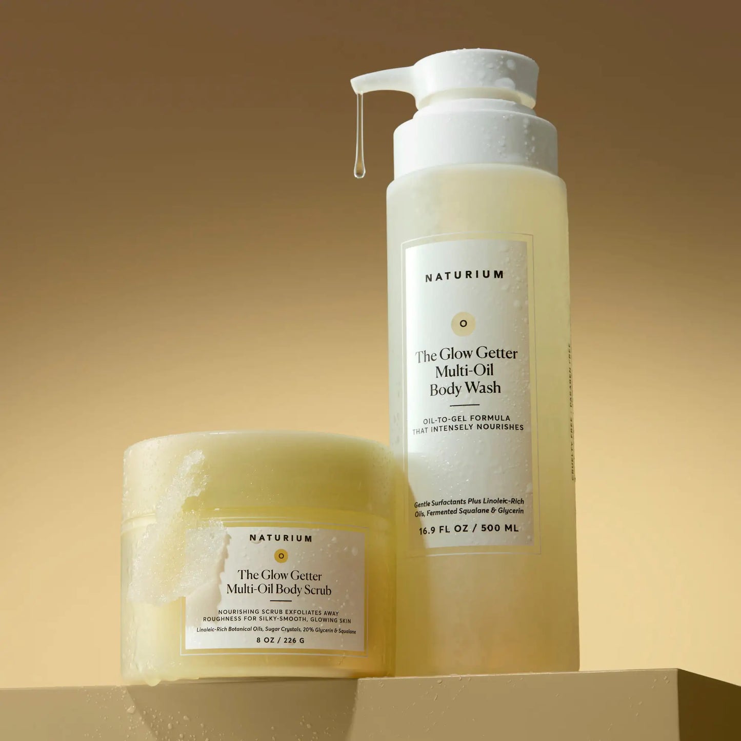 the-glow-getter-shower-bundle-k3 NATR_Glow_Getter_Scrub_Body_Wash.webp